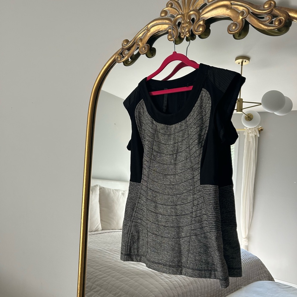 Black and Gray Sleeveless Top